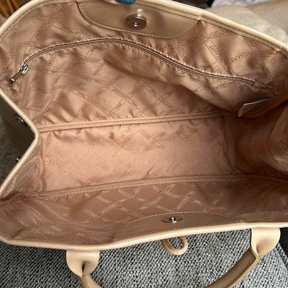 Longchamp Rousseau silver hardware. Excellent condition, minor signs of wear - Picture 8 of 8